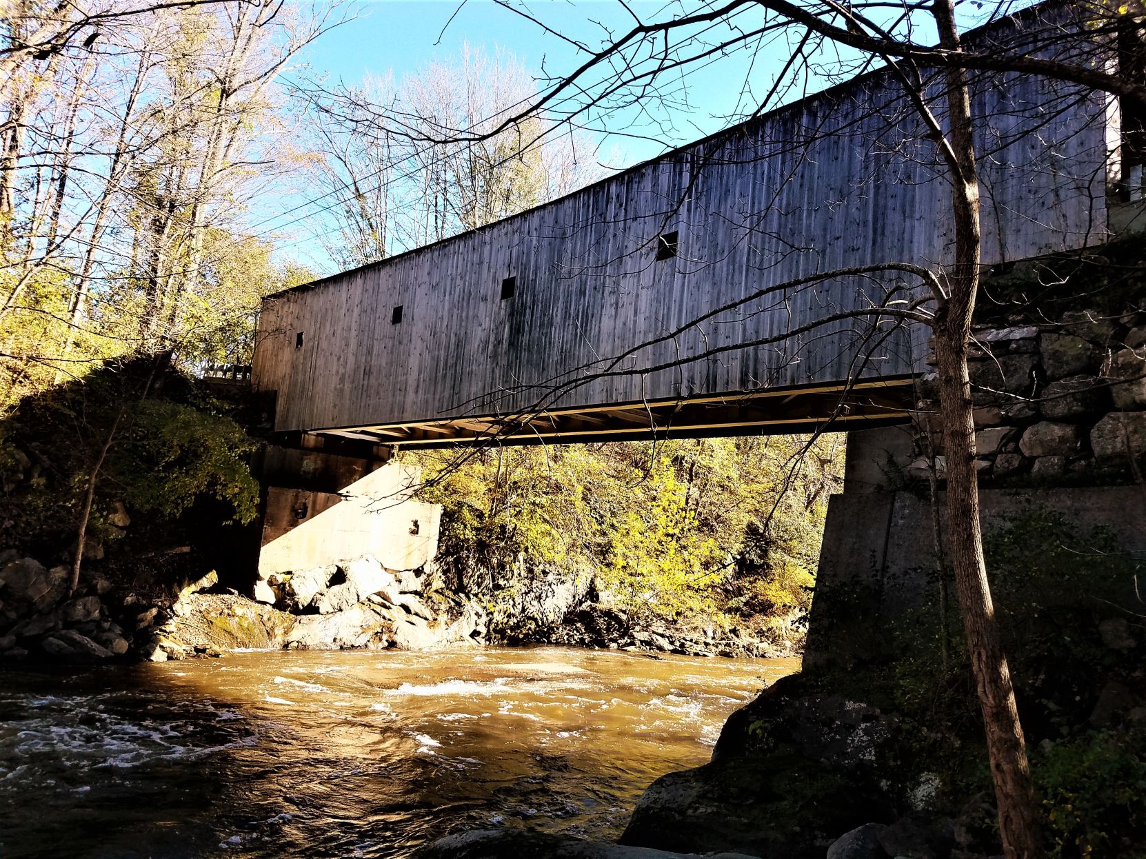 Bull's Covered Bridge
